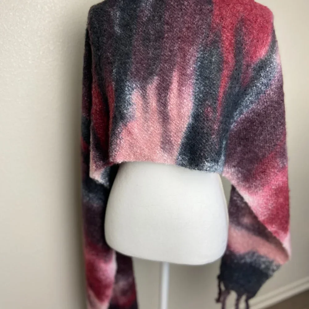 NWOT  Soft Warm Winter Large  Scarf Fringe